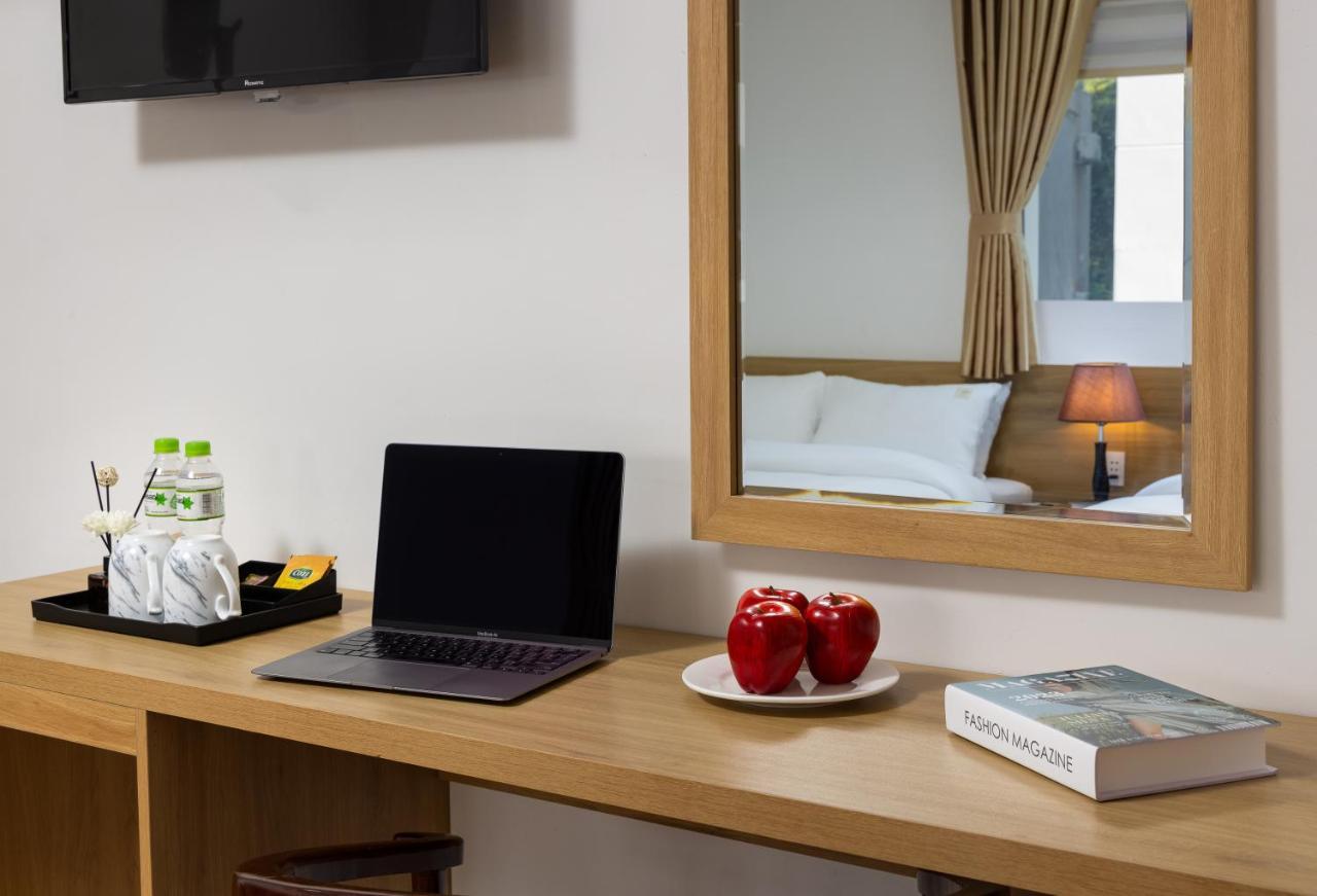 Cat Ba Hongkong Hotel Dong Khe Sau Exterior foto