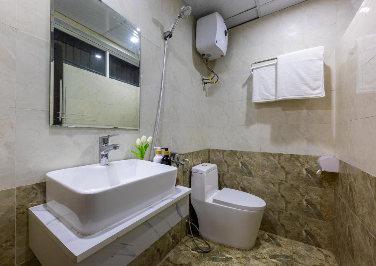 Cat Ba Hongkong Hotel Dong Khe Sau Exterior foto